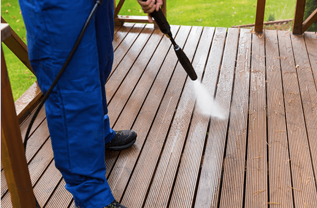 sammamish deck cleaning