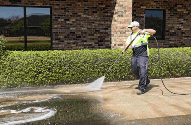 commercial concrete cleaning in sammamish